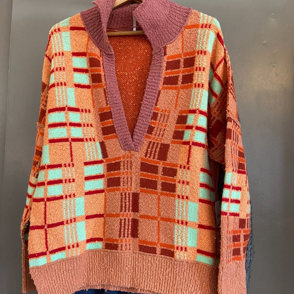 Ruben Sweater- RARE FIND - Picture 2 of 2